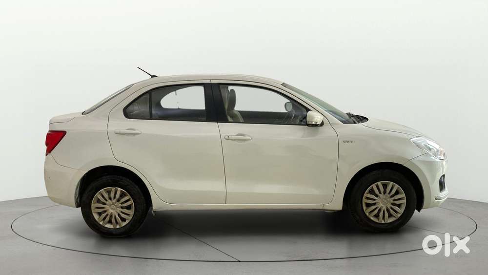 Maruti Suzuki Swift Dzire Amt Vxi, 2019, Petrol