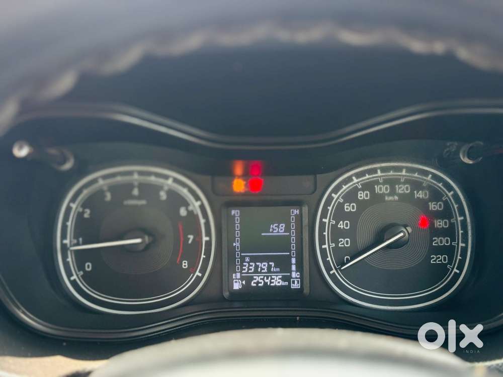 Maruti Suzuki Brezza 1.5 Lxi Smart Hybrid, 2021, Petrol