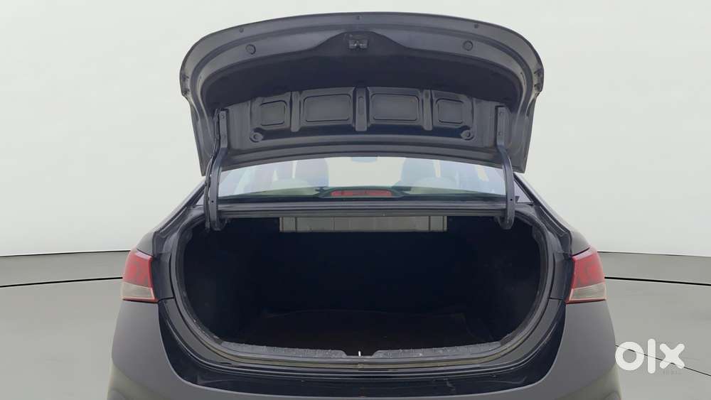 Hyundai Verna 1.4 Vtvt Ex, 2019, Petrol