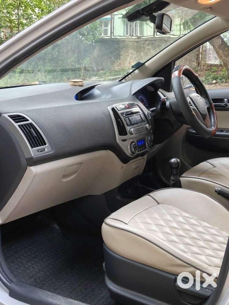 Hyundai I20 Asta Option, 2014