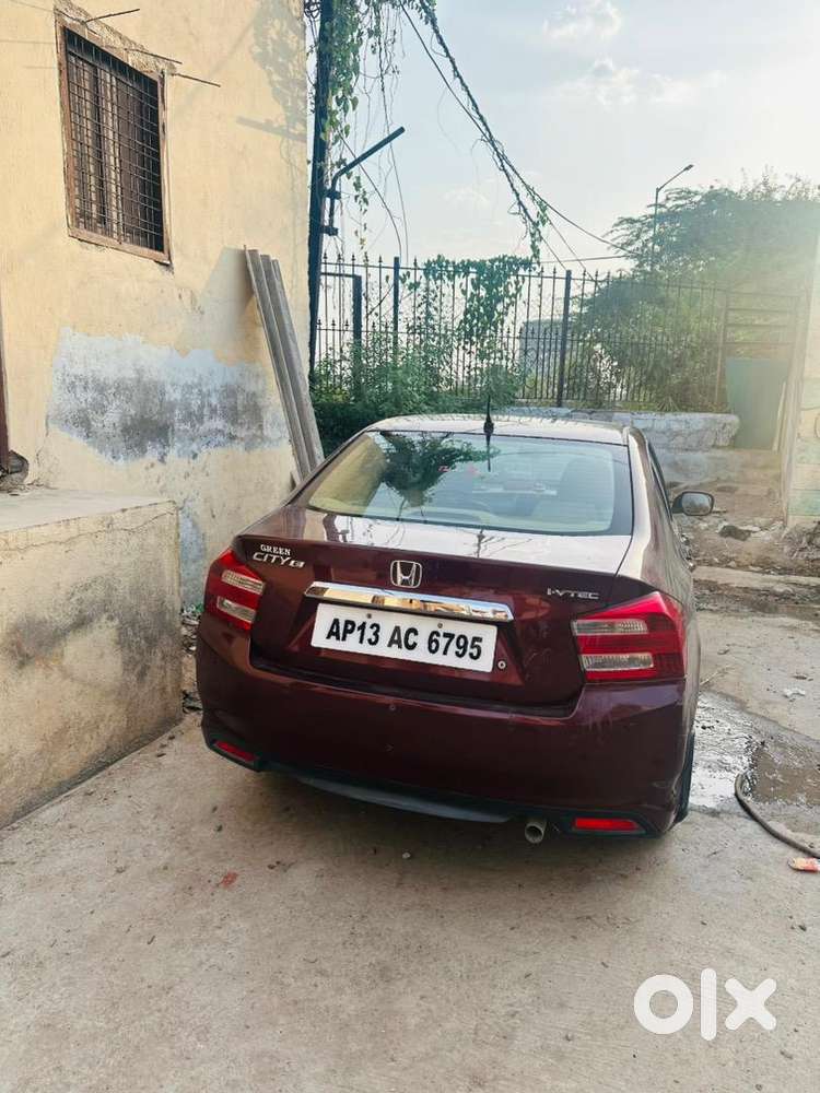 Honda City 2012 Petrol Good Condition New Tyres Warranty Hai New Ac