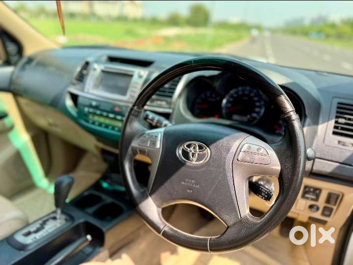 Toyota Fortuner 3.0 4x2 Automatic, 2015, Diesel