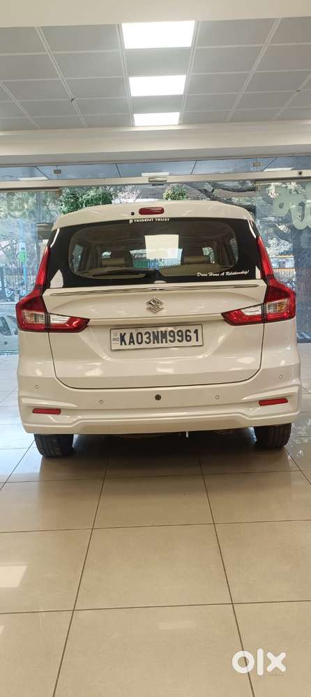 Maruti Suzuki Ertiga Zxi At Petrol, 2022, Petrol
