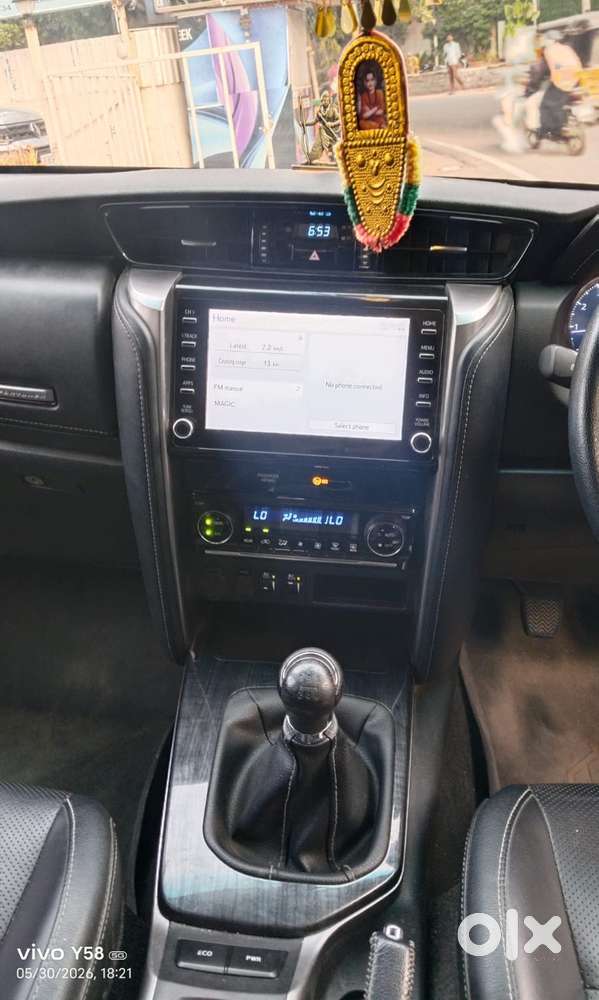 Toyota Fortuner 4x2 Mt 2.7 Petrol, 2022, Petrol
