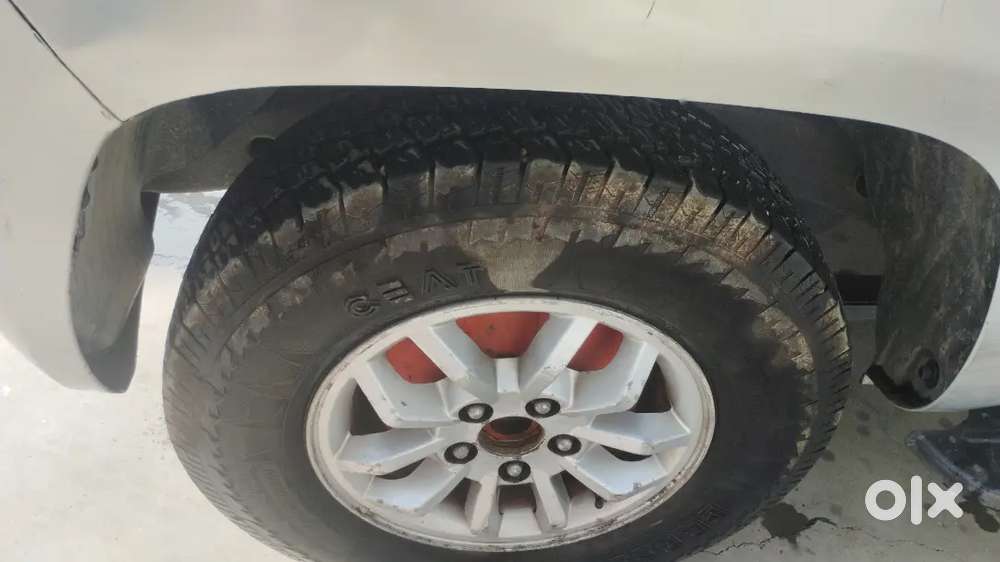 Mahindra Tuv 300 2016 Diesel Car