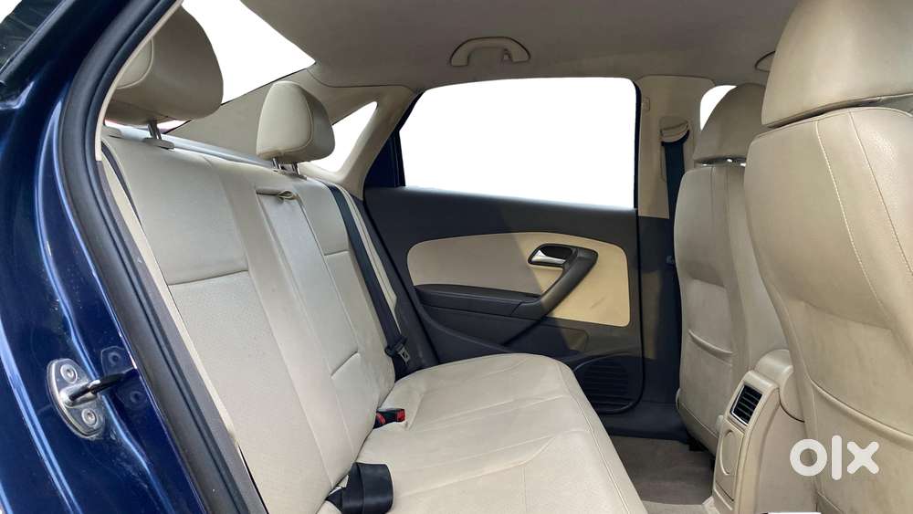 Volkswagen Vento 2010-2013 Petrol Highline At, 2015, Petrol