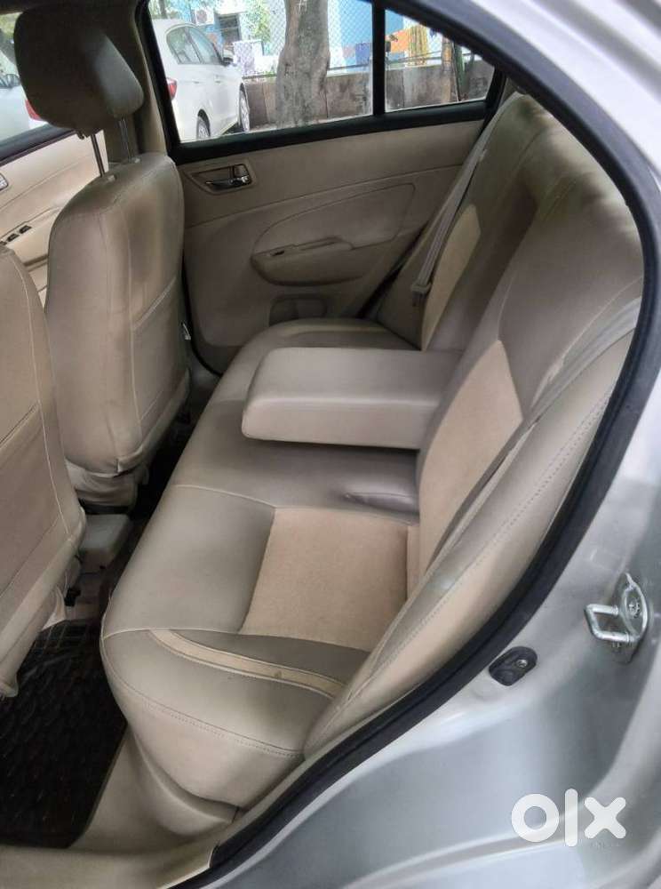 Maruti Suzuki Swift Dzire 1.2 Vxi Bsiv, 2012, Petrol