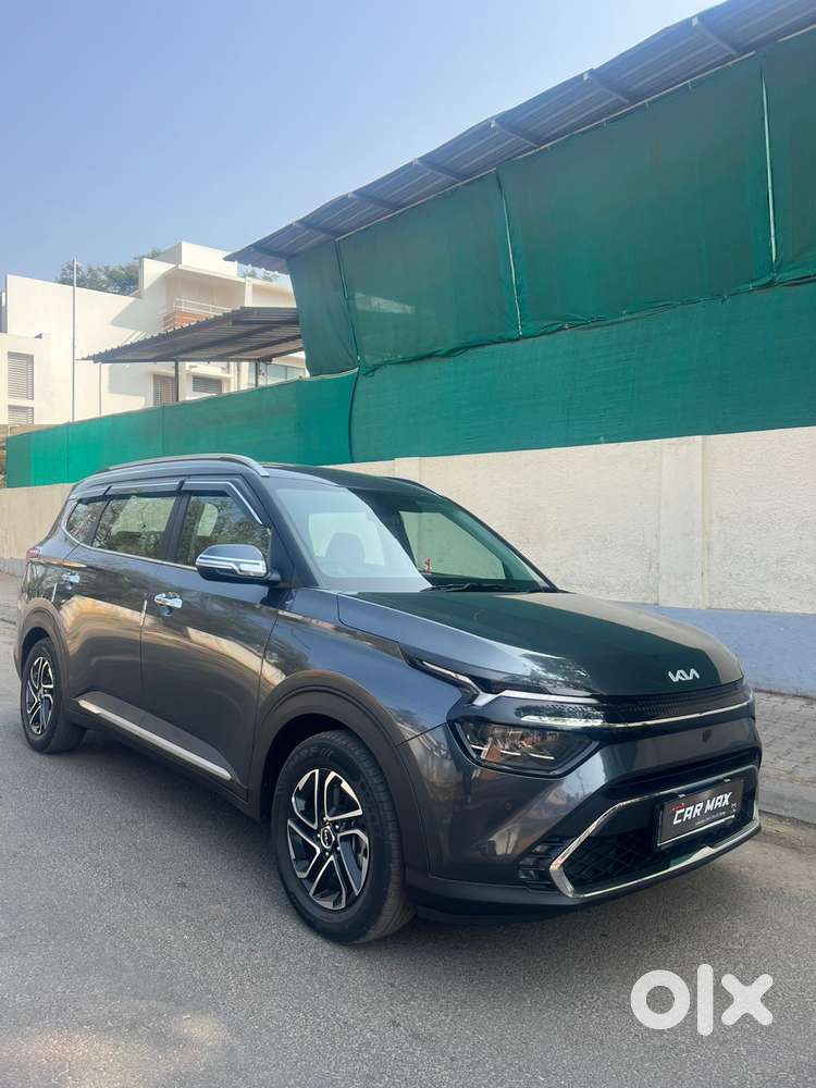 Kia Carens Luxury (o)1.5 Diesel At 7 Str, 2023, Diesel