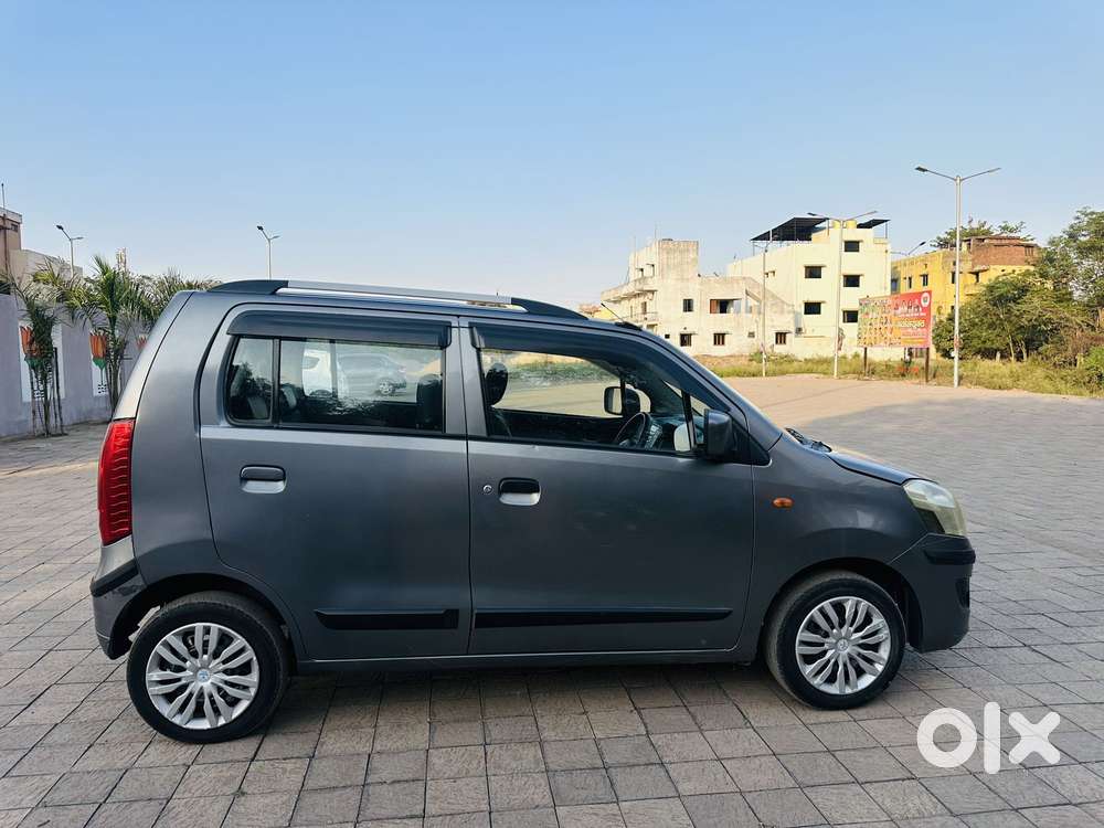 Maruti Suzuki Wagon R 1.0 2015-2019 Vxi (o) Amt, 2015, Petrol