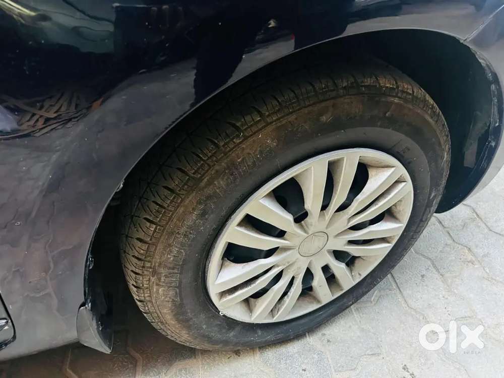 Maruti Suzuki Dzire 2017 Diesel 92000 Km Driven Good Condition