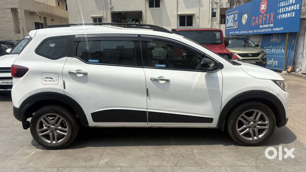 Renault Triber Rxz Easy-r Amt, 2023, Petrol