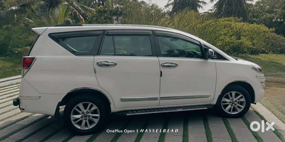Toyota Innova Crysta 2.4 V, 2018, Diesel