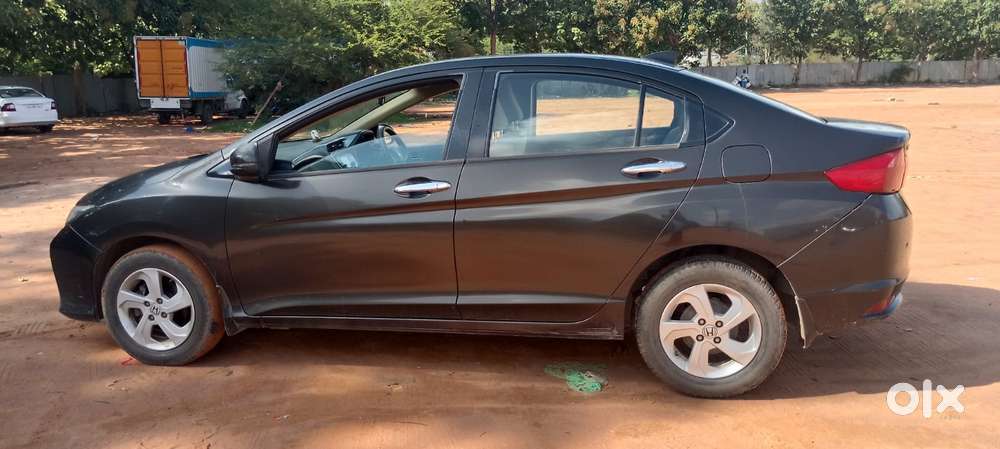 Honda City V Mt, 2015, Petrol