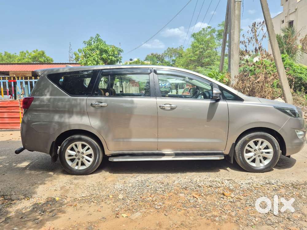 Toyota Innova Crysta [2016-2020] 2.4 Gx At 7 Str, 2020, Diesel