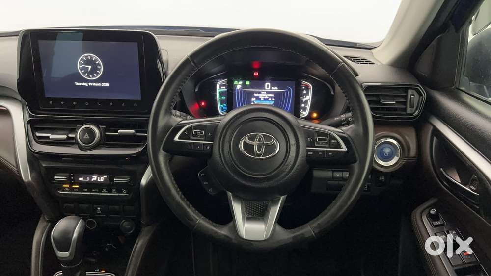 Toyota Urban Cruiser Hyryder 1.5 V Hybrid, 2022, Petrol