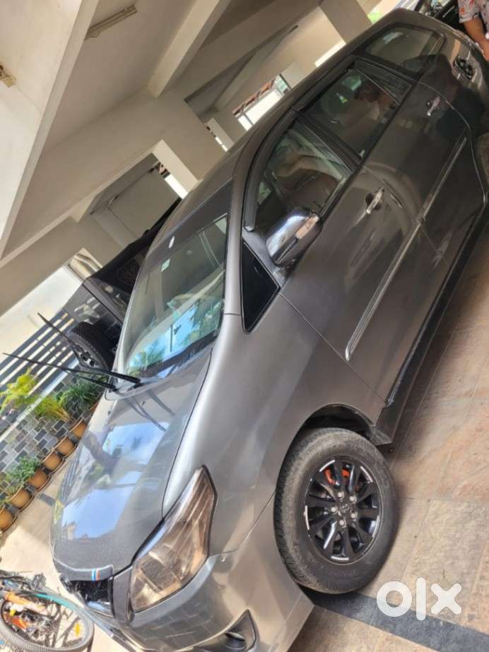 Toyota Innova, 2012, Diesel