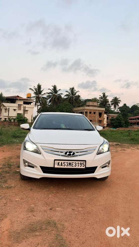 Hyundai Verna 2017 Petrol Well Maintained