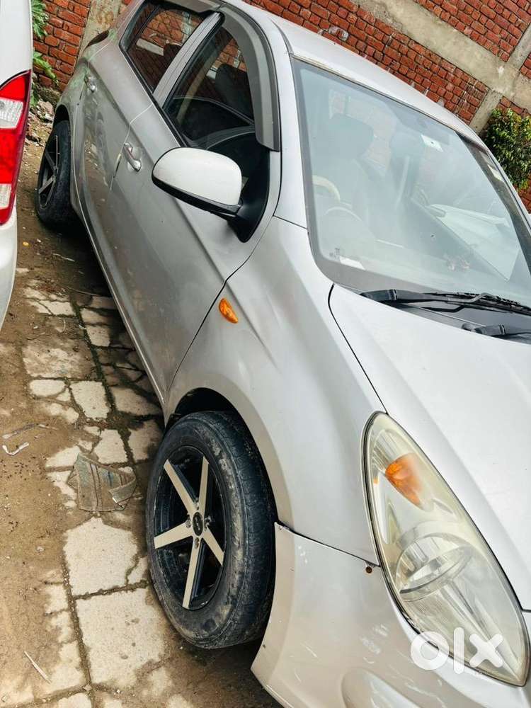 Hyundai I20 2010 Petrol Well Maintained