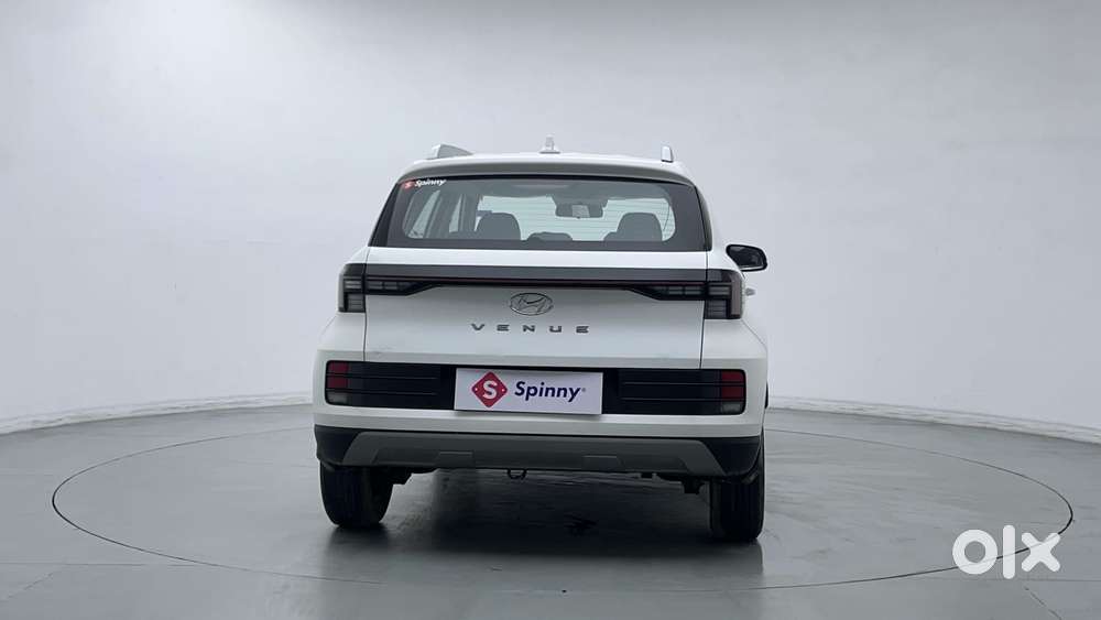 Hyundai Venue S 1.2 Petrol, 2023, Petrol