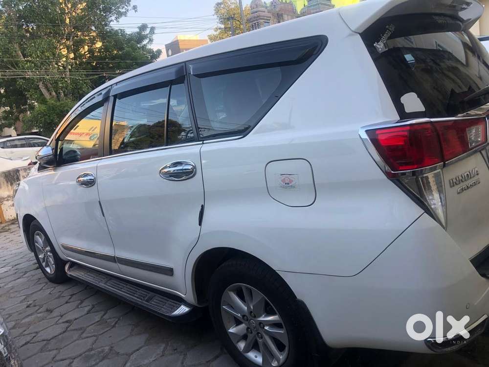 Toyota Innova Crysta 2.8 Gx At 8s, 2020, Diesel