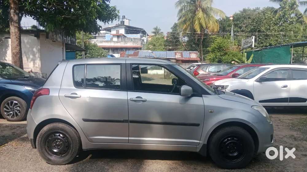Maruti Suzuki Swift Vxi 2010  Car For Sale