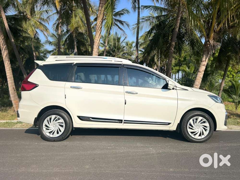 Maruti Suzuki Ertiga Vxi Shvs, 2021, Petrol