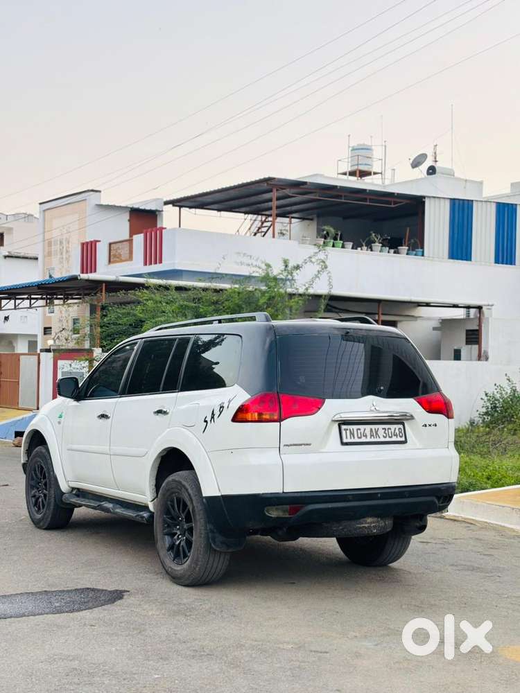 Mitsubishi Pajero Sport 2.5 Manual, 2012, Diesel
