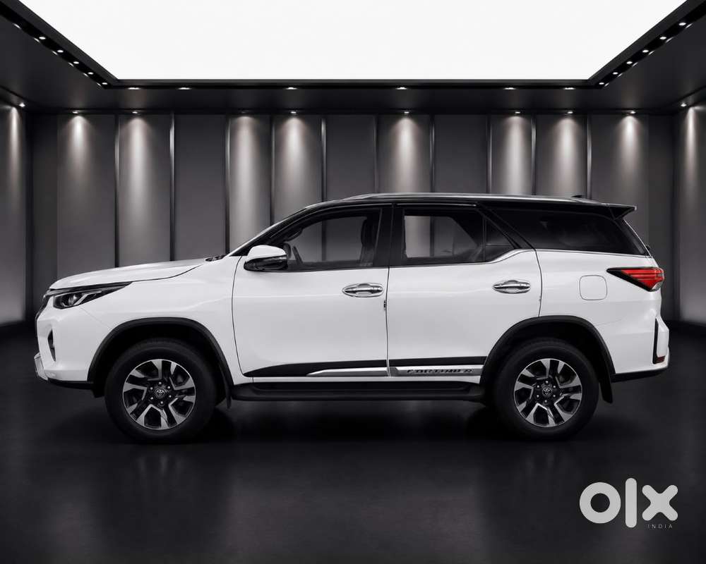 Toyota Fortuner 2.8 Legender 4x4, 2024