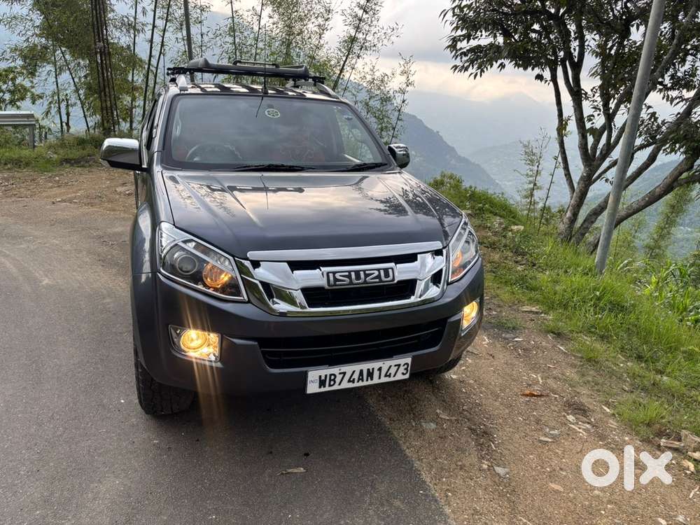 Isuzu D-max V-cross 2018 For Sale In Mint Condition .can Conz Prestige