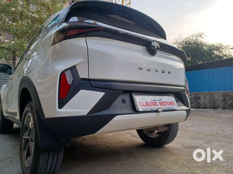 Tata Nexon Creative Plus S 1.2 Revotron Petrol 7dca, 2024, Petrol