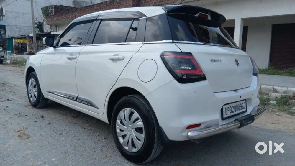 Maruti Suzuki Swift Vxi, 2024, Petrol