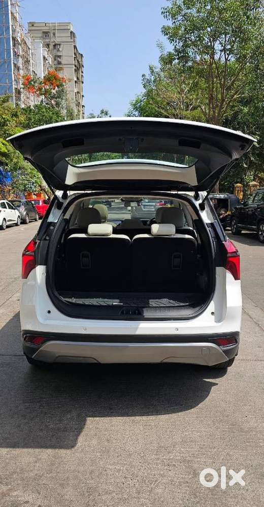 Mahindra Xuv700 2.2 Ax 7 Diesel At Str, 2023, Diesel