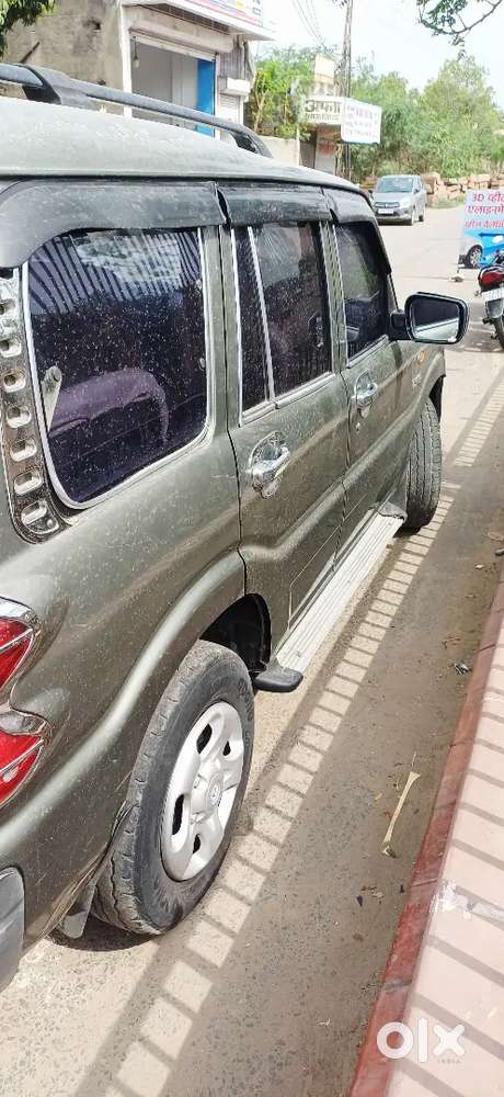 Mahindra Scorpio 2009 Diesel Manual