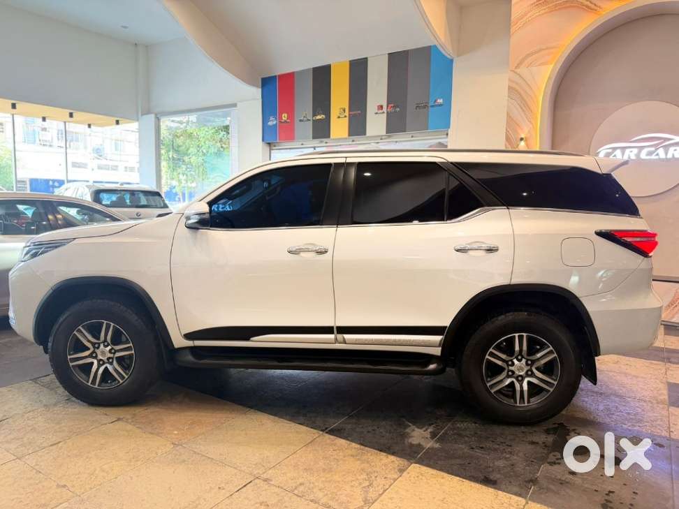 Toyota Fortuner 4x2 At 2.8 Diesel, 2023, Diesel