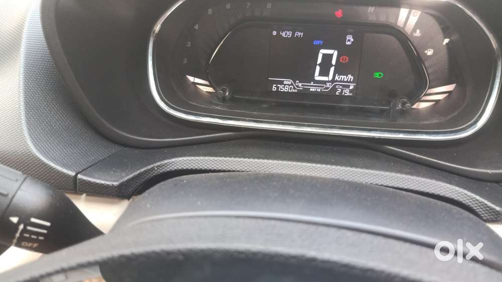 Tata Tiago Xz Opt, 2022, Petrol