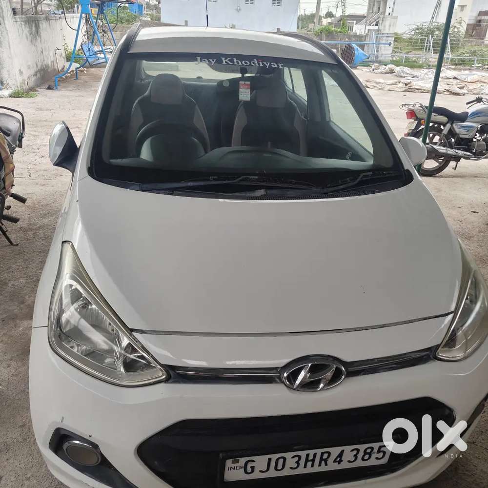 3 Rd Owner Petrol Cng Hyundai Grand I10 Sportz 2016