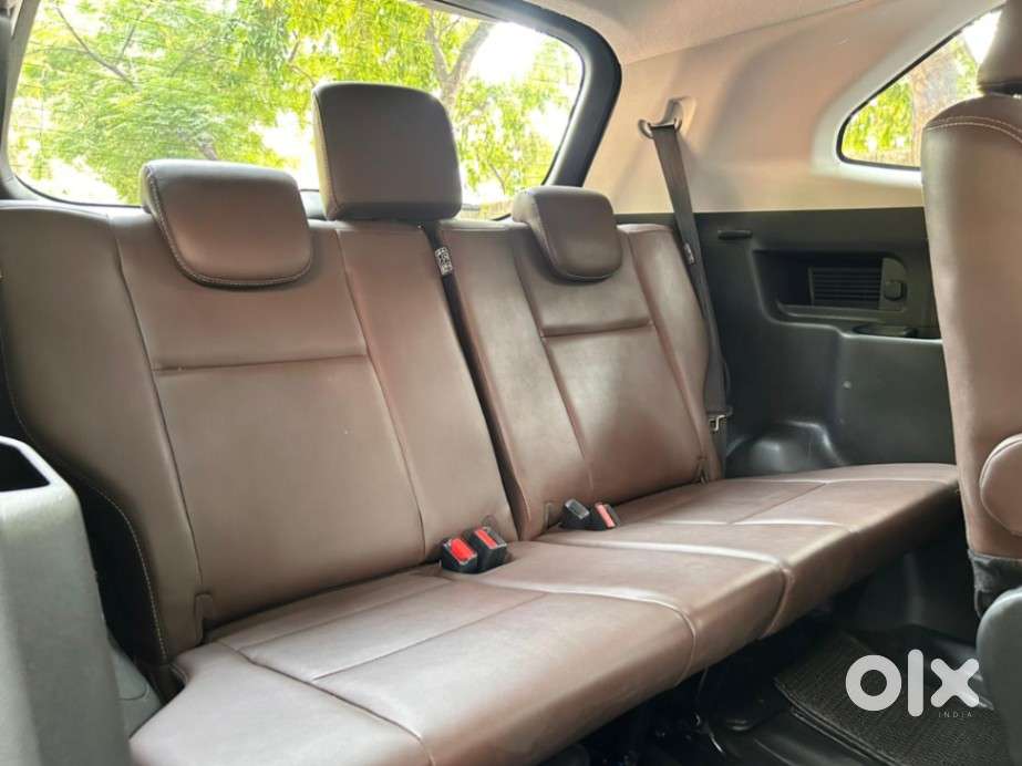 Toyota Innova Hycross 2.0 Zx Hybrid 7 Str, 2024, Petrol