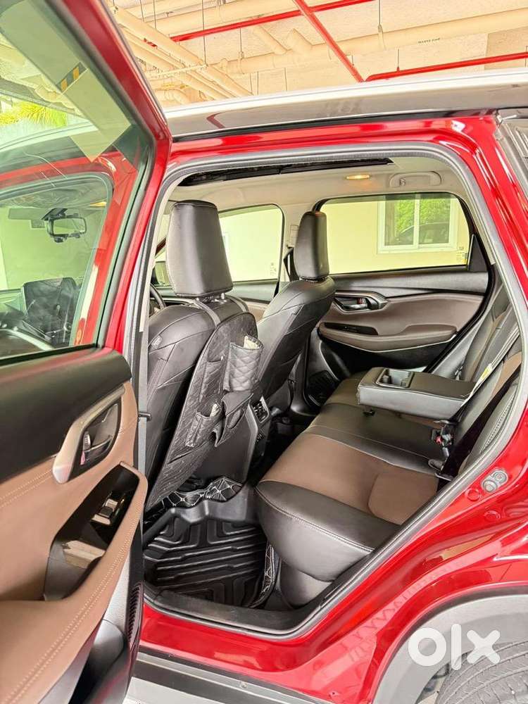 Hyryder Hybrid 2023  Full Option  Single Owner  Mint Condition