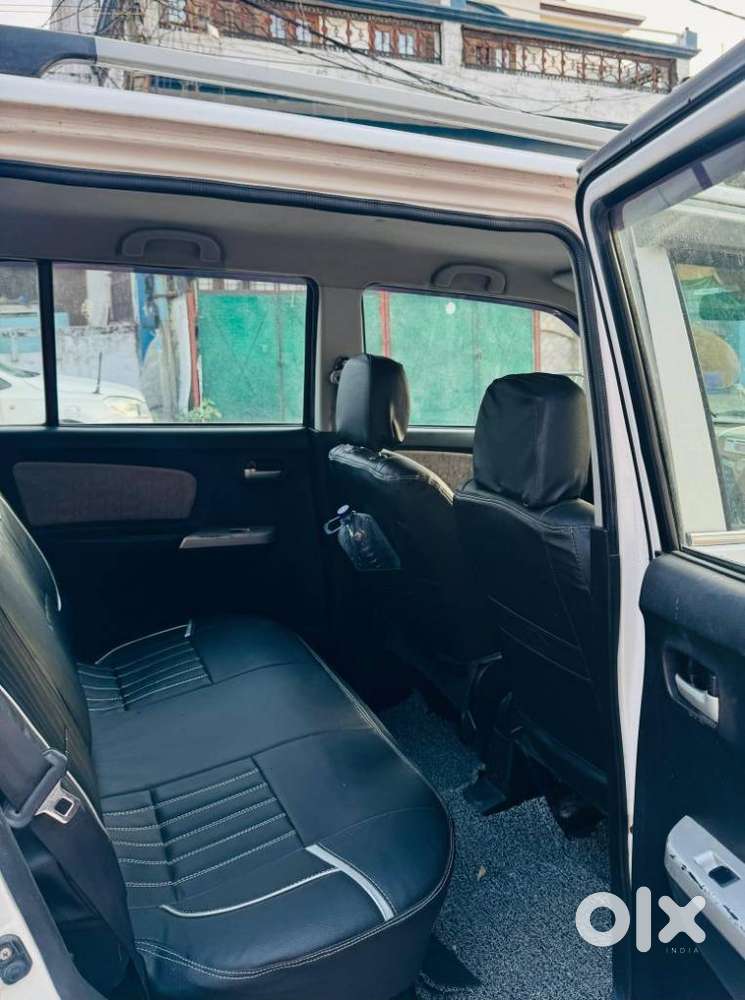 Maruti Suzuki Wagon R Vxi Amt Opt, 2016, Petrol