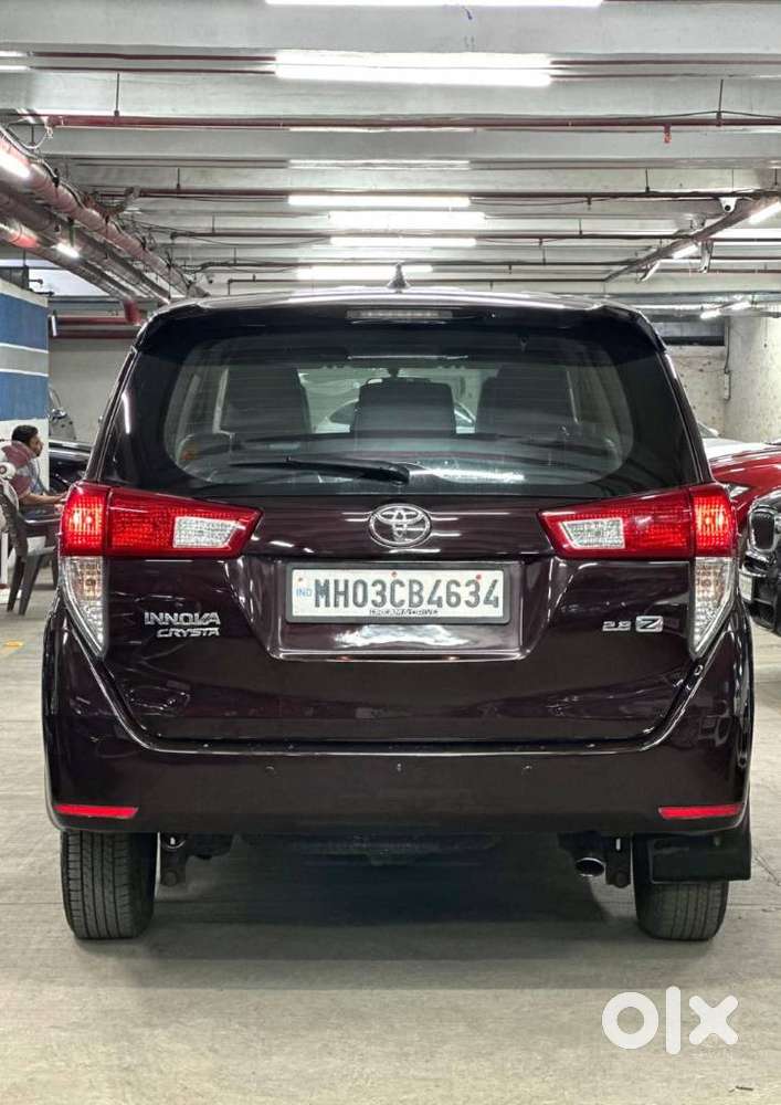 Toyota Innova Crysta 2.8 Gx At 8 Seater, 2016, Diesel