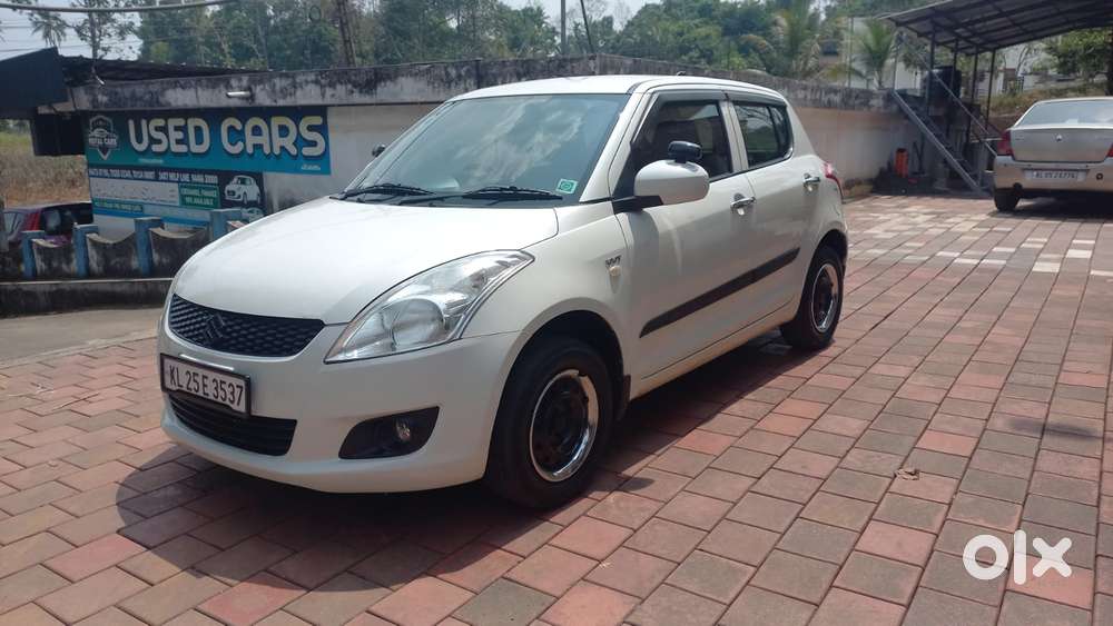 Maruti Suzuki Swift 1.2 Abs, 2013, Petrol