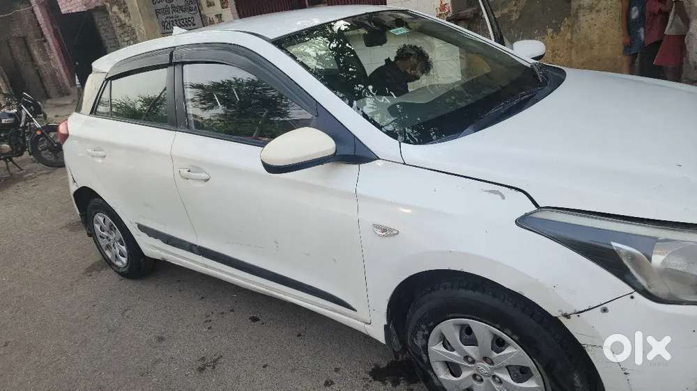 Hyundai I20 2016 Cng & Hybrids 84000 Km Driven