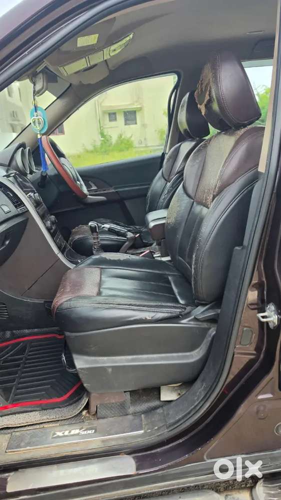Mahindra Xuv500 2015 Diesel 142000 Km Driven