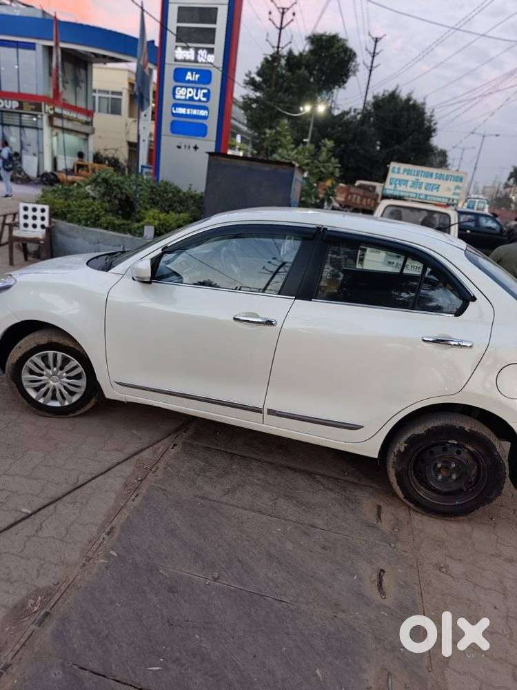 Maruti Suzuki Dzire 1.2 Vxi Cng, 2024, Cng & Hybrids