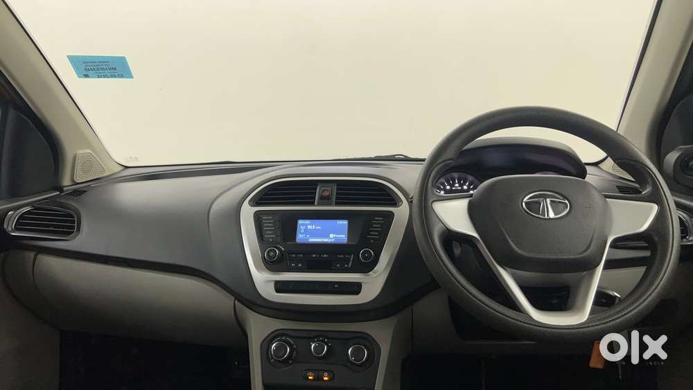 Tata Tiago 1.2 Revotron Xt, 2016, Petrol