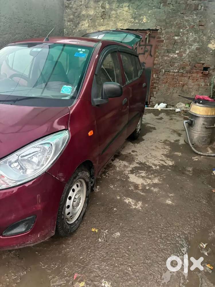 I 10 Showroom Condition