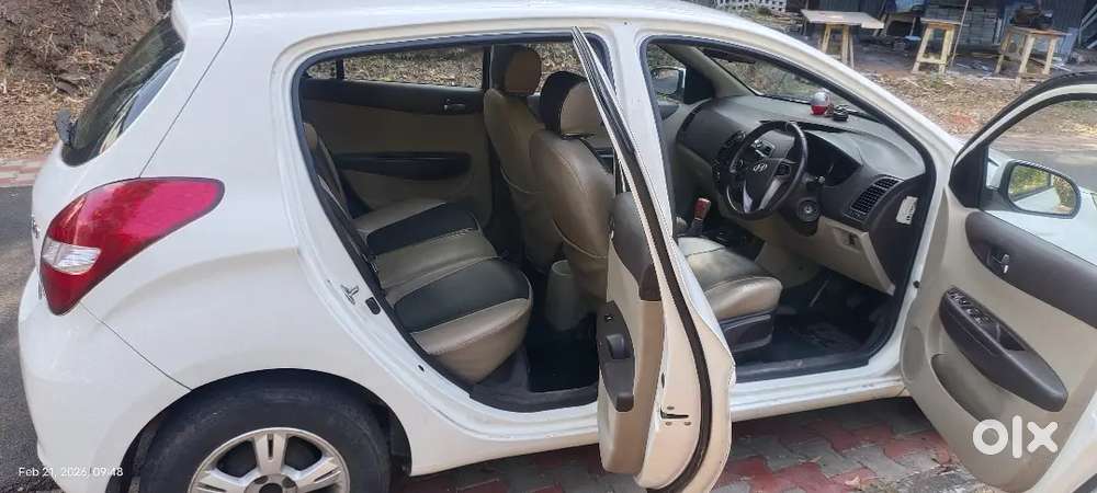 Hyundai I20 2010 Petrol Well Maintained
