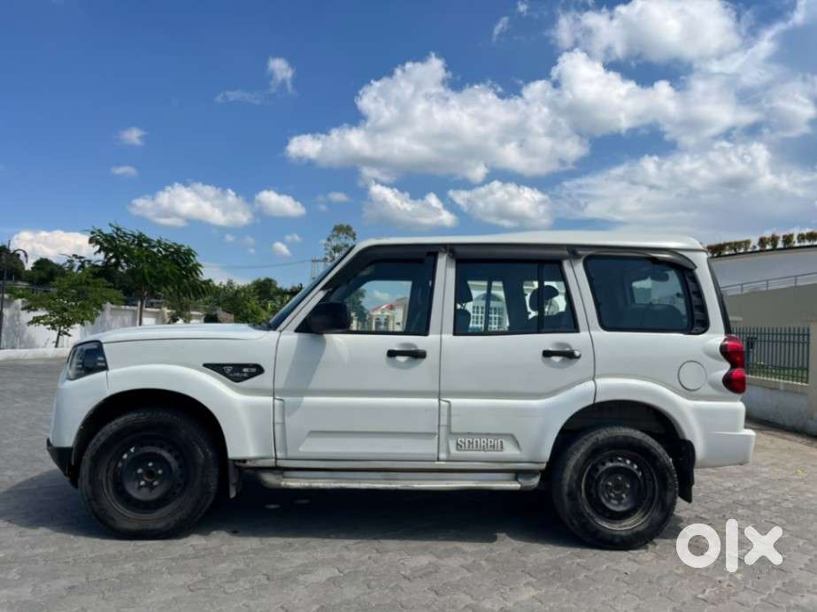 Mahindra Scorpio S5, 2019
