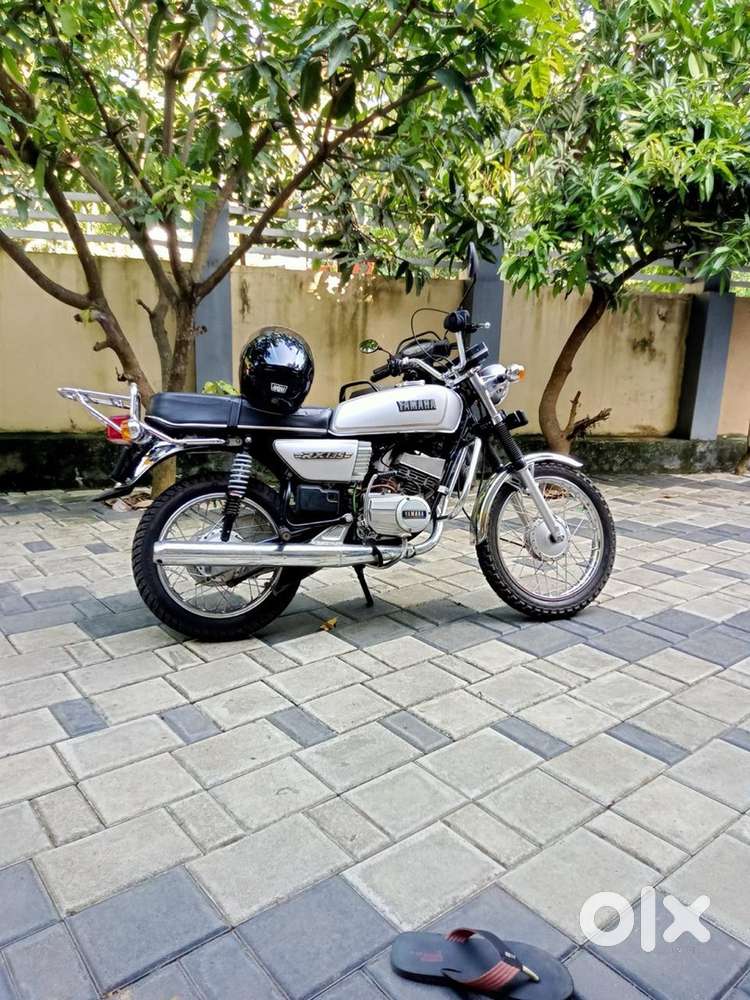 A genuine classic Yamaha RX100 for true 2-stroke enthusiasts