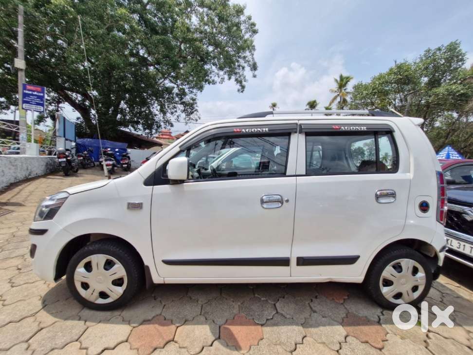 Maruti Suzuki Wagon R Vxi, 2017, Petrol